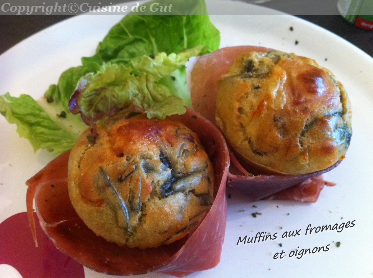 Muffins aux fromages et oignon jambon