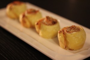 Feuilletés saumon façon pom roses Partout à la fois