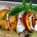 Pêches mozzarella huile de noix et&nbsp;poivrons2