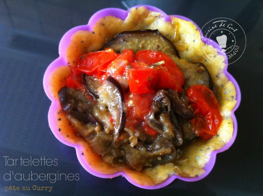 Tartelette aubergines pâte curry crue