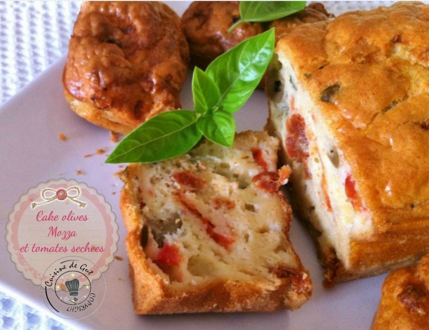 Cake Olives mozza et tomates séchées1