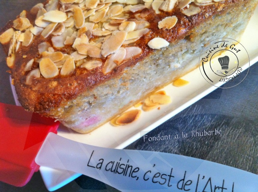 Fondant à la rhubarbe entier