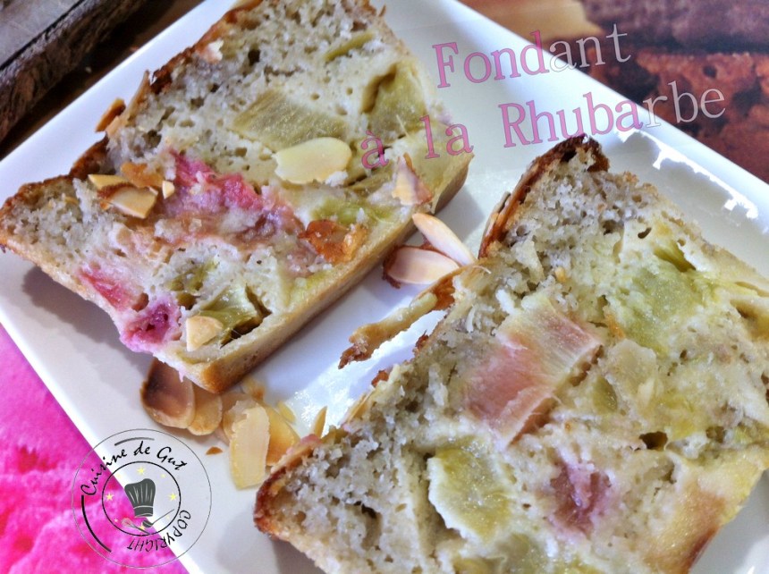 Fondant à la rhubarbe parts