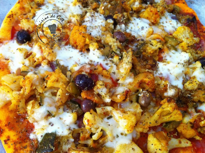 Pizza au chou fleurs épicé ! cuit