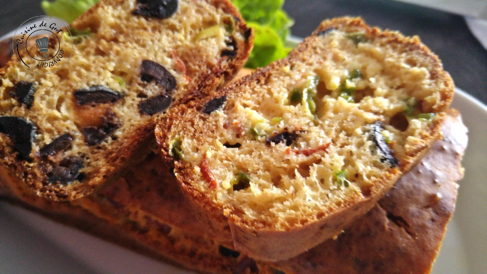 Cake chorizo poivrons et olives