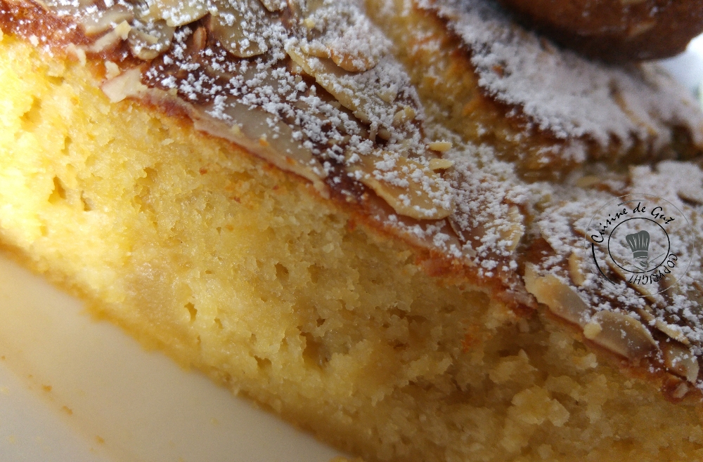 Gâteau amandes compote de pommes1
