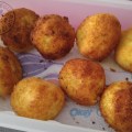 cromesqui-au-fromage-frais-et-herbes-et-curcuma2