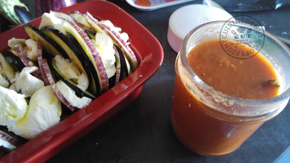 Gratin d'aubergines striées et violette mozza et sauce tomate2