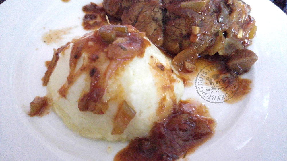 jarret-de-veau-et-puree-de-panais-sauce-tomate-aux-cepes1