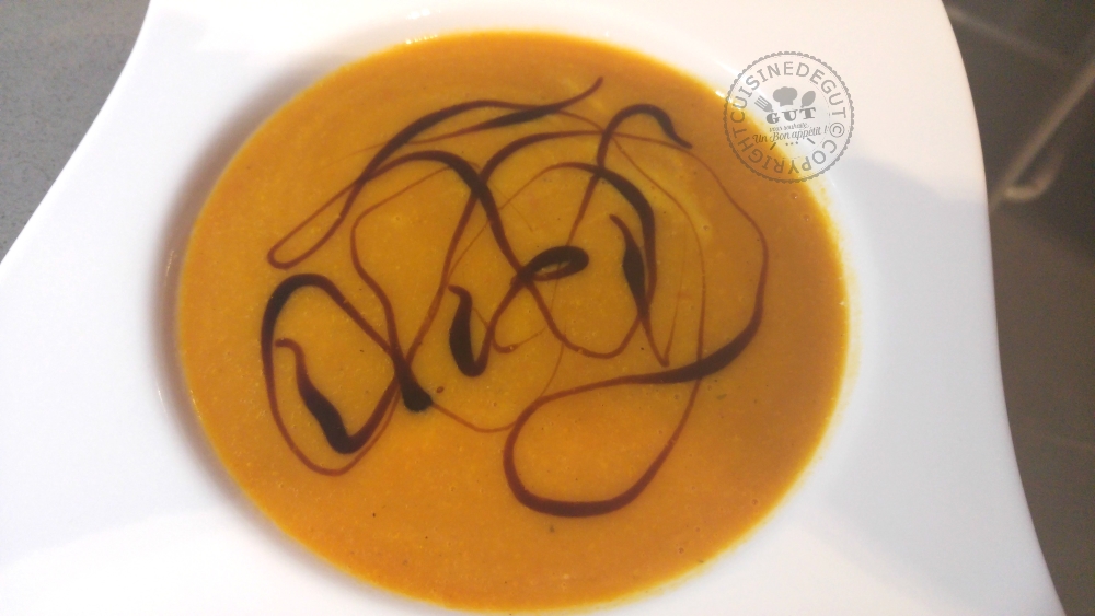 potage-de-patates-douces-et-poivron