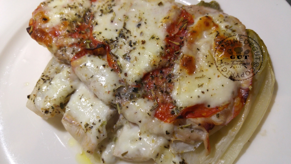 escalope-de-veau-chorizo-mozza-sur-lit-dendives