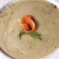 VELOUTE D&rsquo;ENDIVES ET CELERI RAVE A LA TRUITE&nbsp;FUMEE