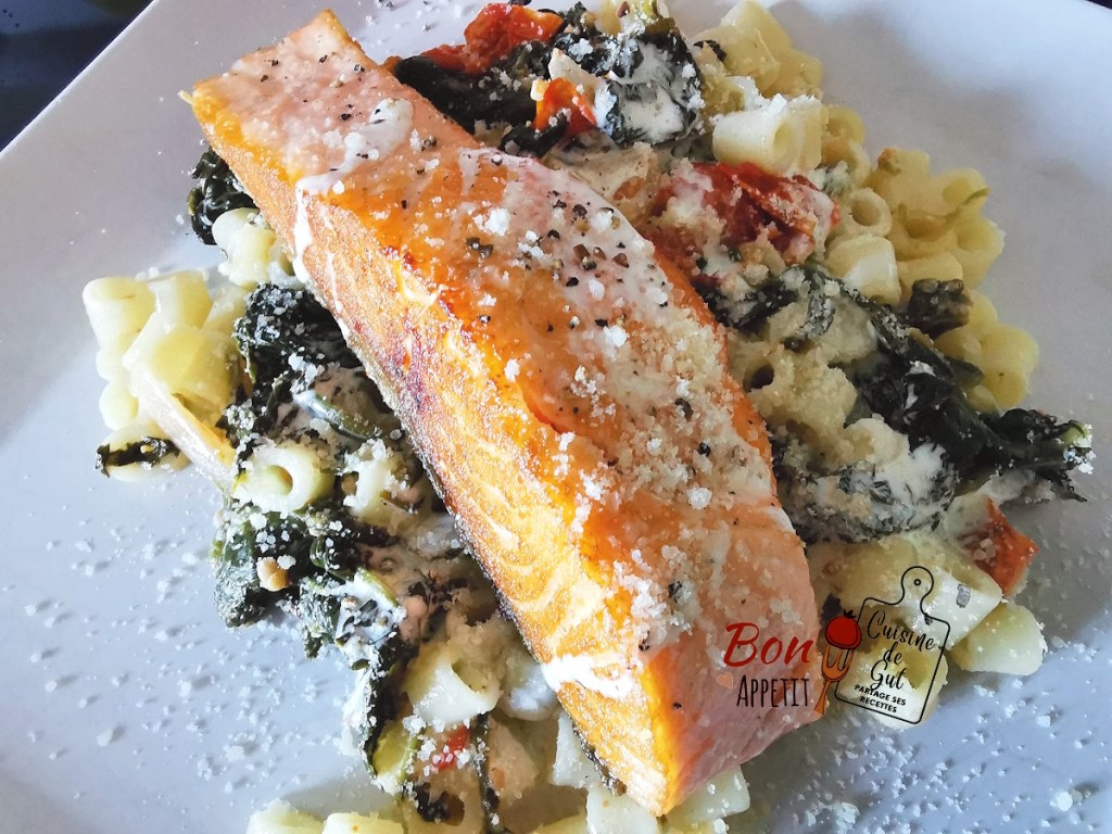 Pâtes Ditali lisci et saumon à la Toscane : recette facile et&nbsp;rapide