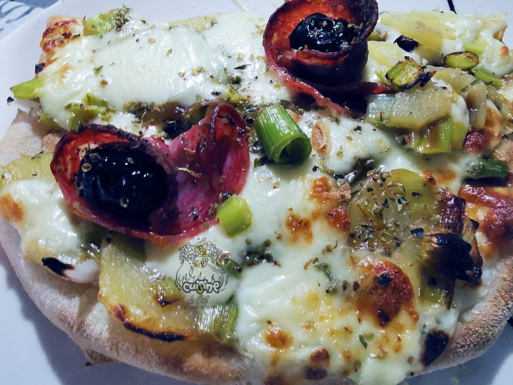 Recette de Pinsa blanche à la tome fraîche de&nbsp;cantal