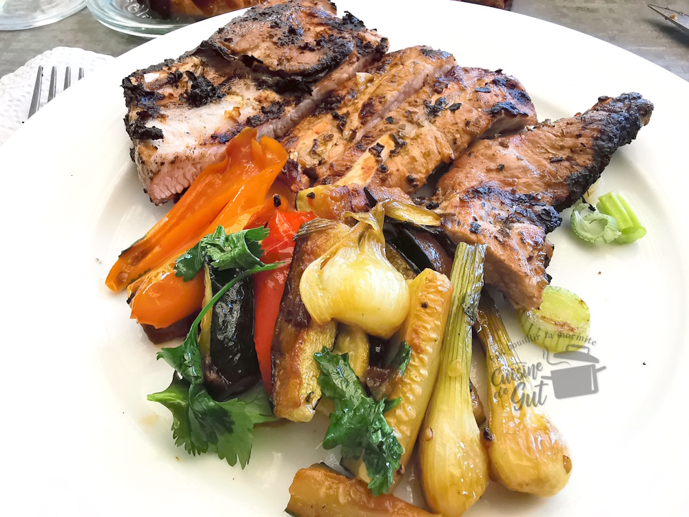 Travers de porc à la plancha accompagné de légumes à la&nbsp;Coriandre