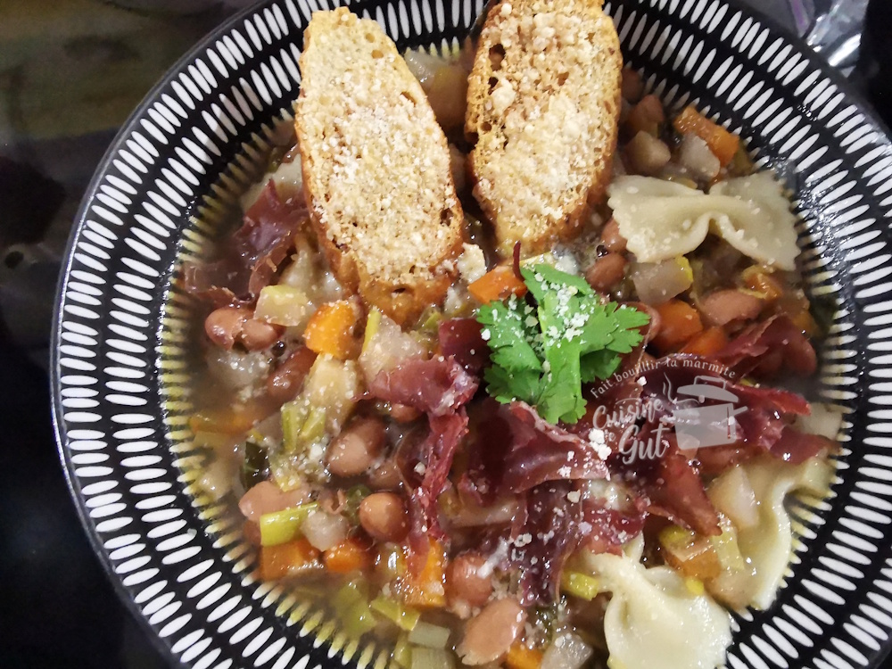 Recette Facile de Minestrone d&rsquo;hiver avec Coco Roses et viande des&nbsp;grisons