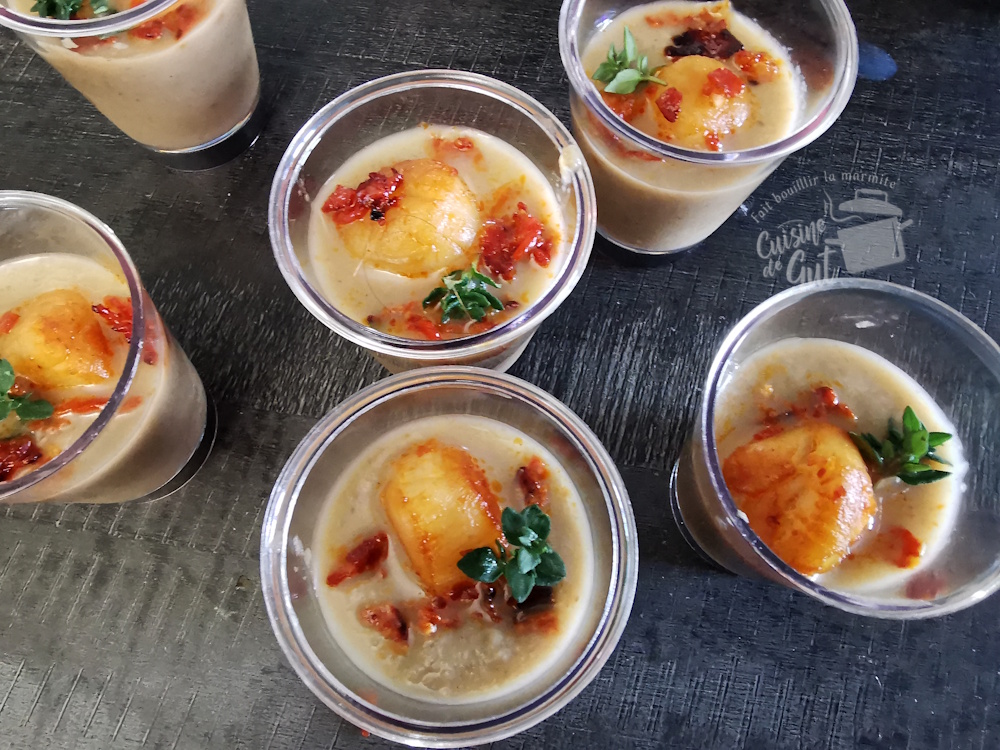 Verrines de velouté de champignons au chorizo et Noix de Pétoncle : un apéro gourmand pour&nbsp;Noël