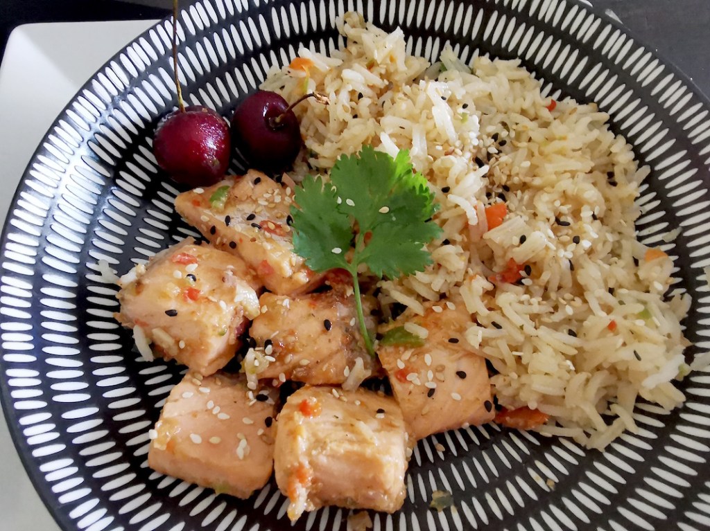 Saumon et riz à l&rsquo;asiatique aux épices et sauce aux&nbsp;huitres
