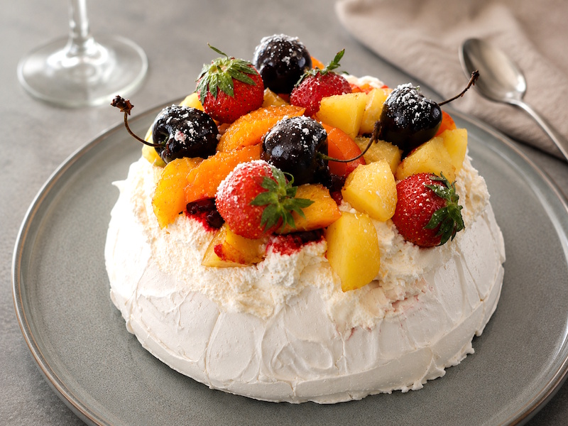 Pavlova aux fruits d&rsquo;été sans poche à douille by&nbsp;Oriane